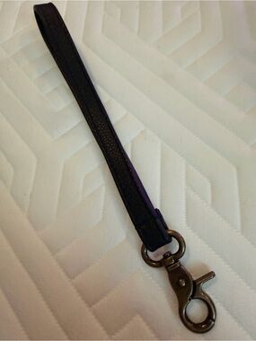 Wanderers Travel Co Black Leather Wristlet Strap Brand New
